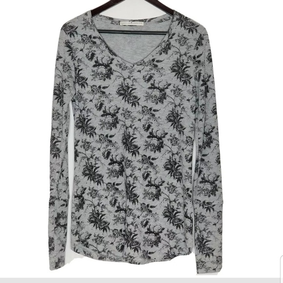 Peruvian Connection Sweaters - Peruvian Connection Floral Print Thermal Sweater